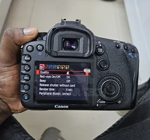 Canon Eos 7d DSLR Camera (Body Only)