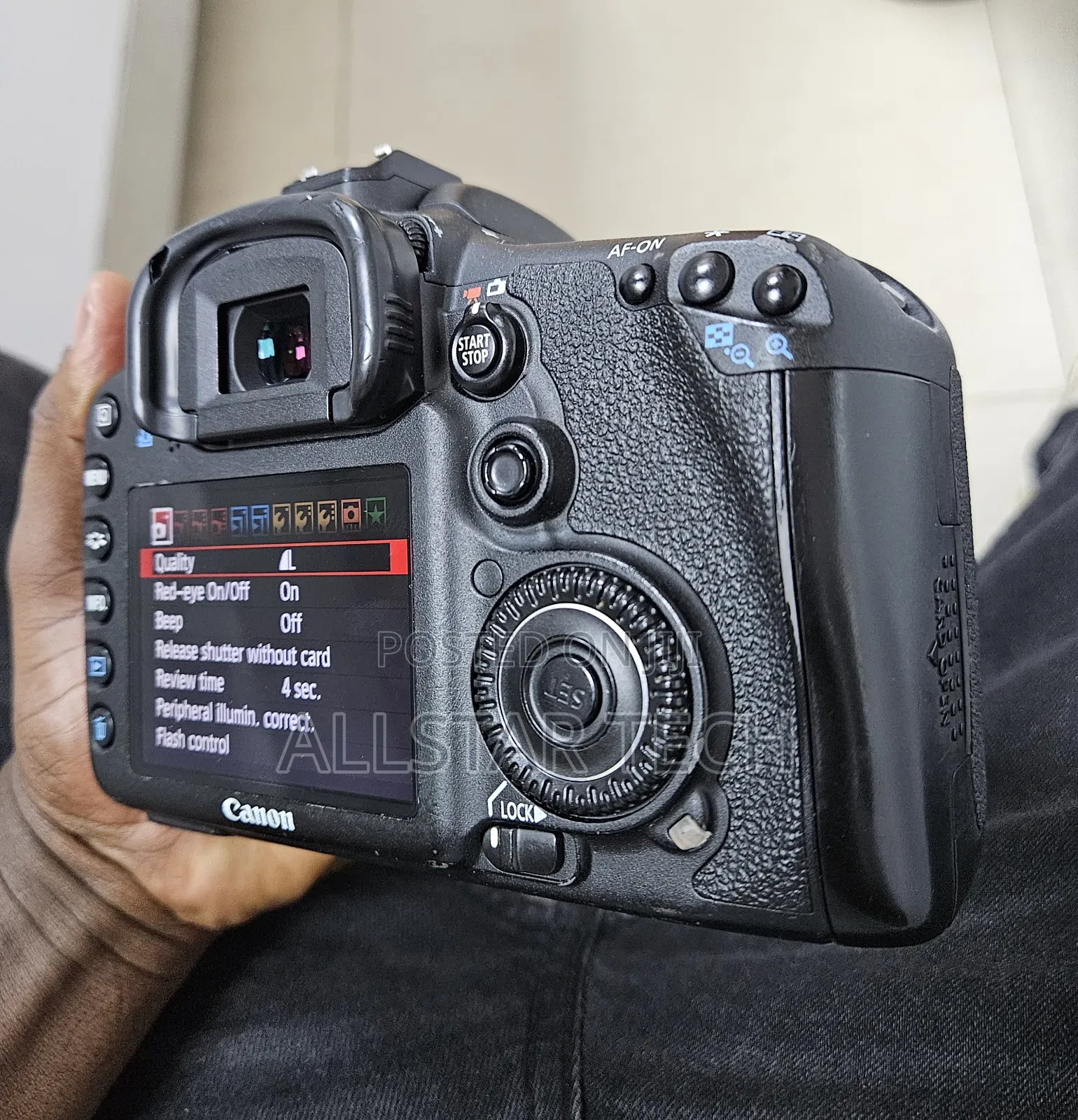 Canon Eos 7d DSLR Camera (Body Only)