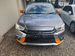 Mitsubishi RVR 2018 Gray