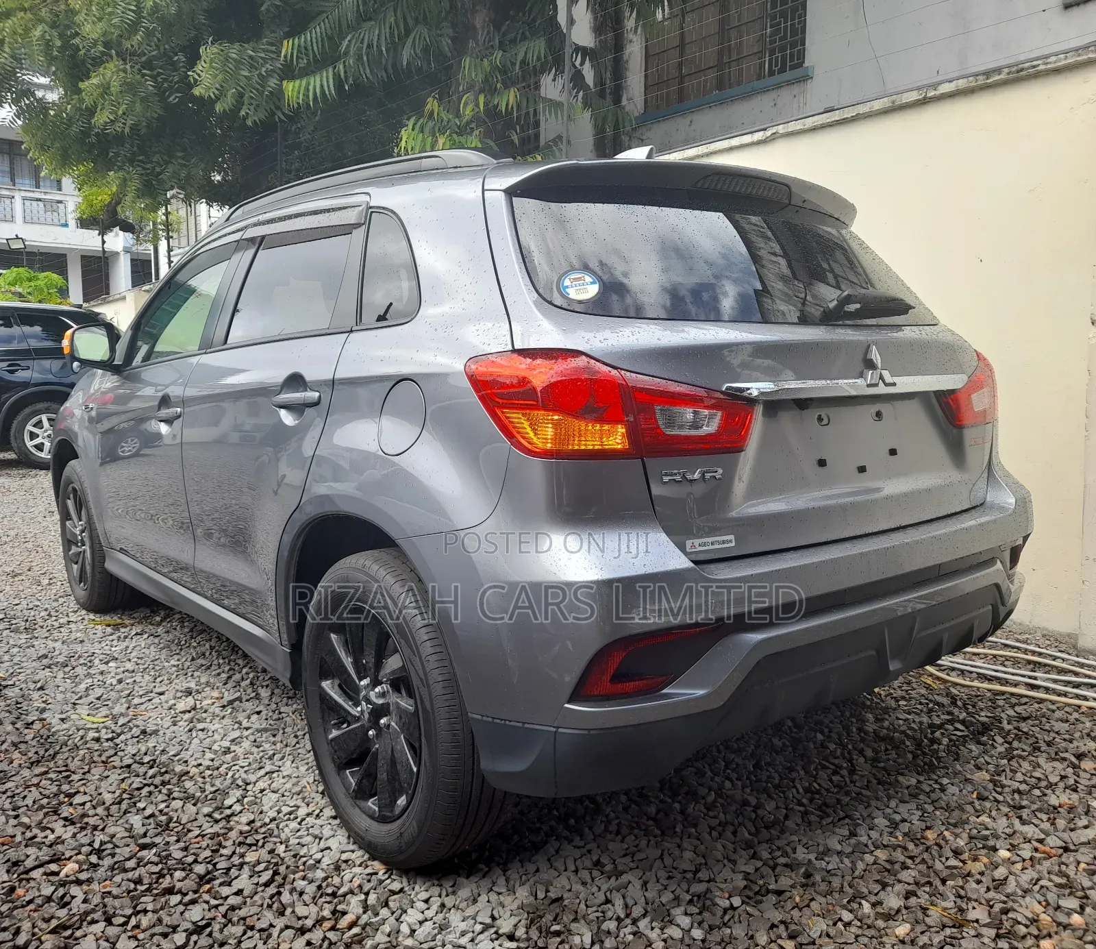 Mitsubishi RVR 2018 Gray