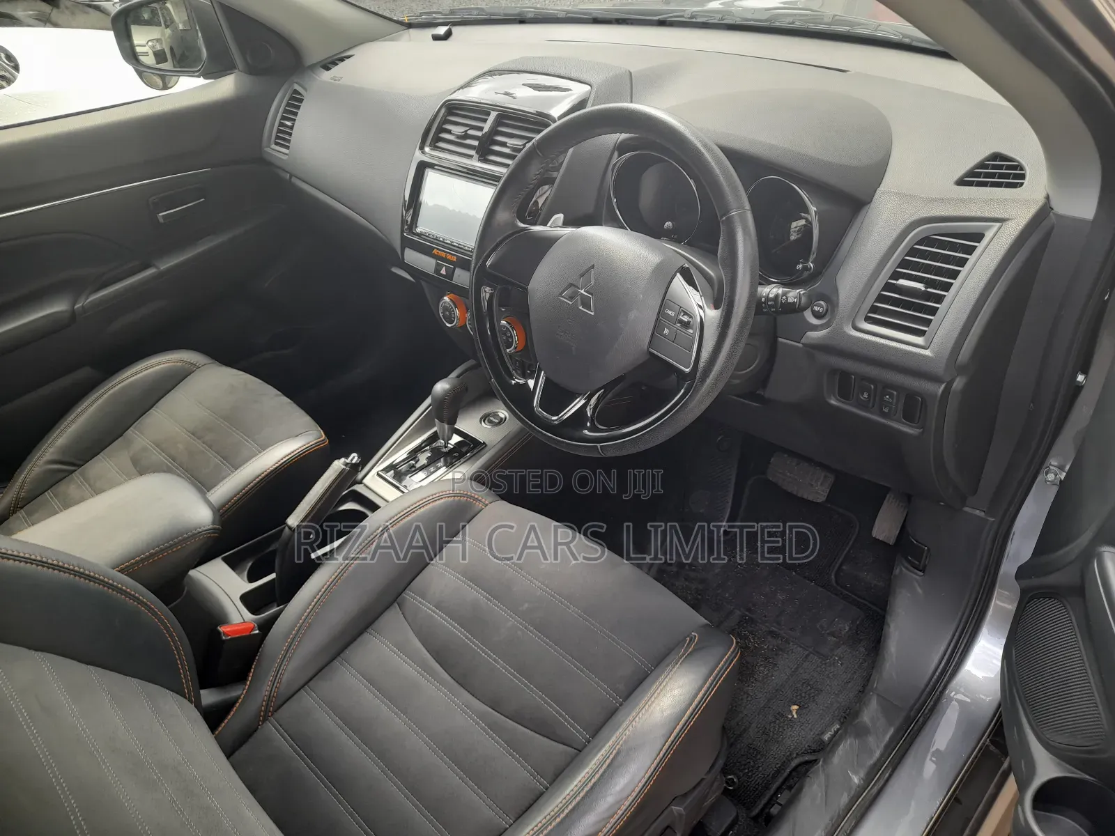 Mitsubishi RVR 2018 Gray
