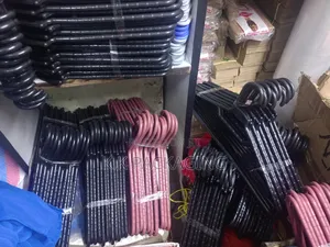 240pcs Plastic Hangers at 3800
