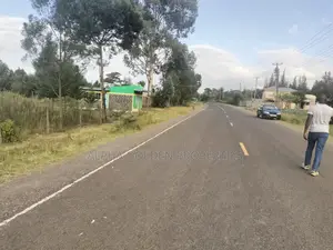 Narumoru 6 Acres on Tarmac