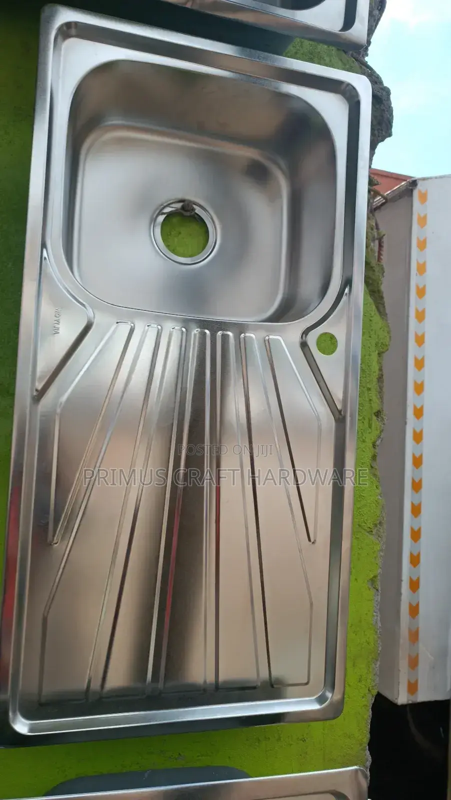 Stainless Steel Kitchen Sink