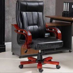 Black Modern Executive Office Chair Yt5