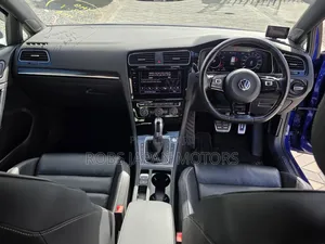 Volkswagen Golf R 4-Door w/DCC & Navigation 2018 Blue