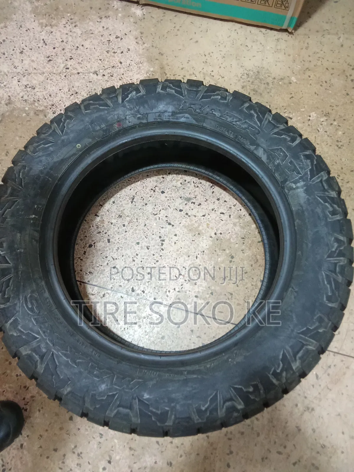 265/60r20 Maxxis Razr At811