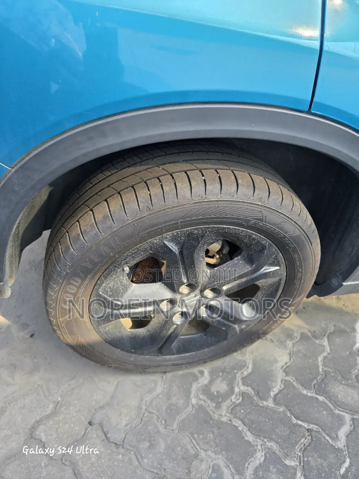 Suzuki Escudo 2018 Blue