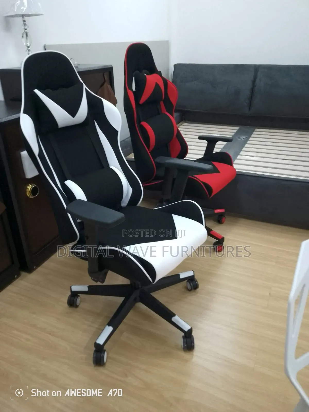 Ergonomic High Back Gaming Chair J9