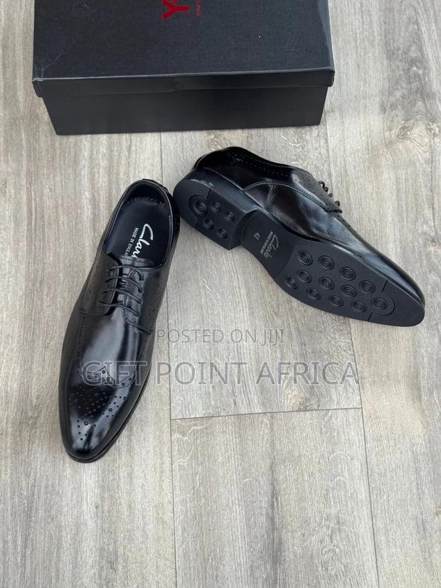 Leather Clarks Official Shoes With Laces - thumbnail 3