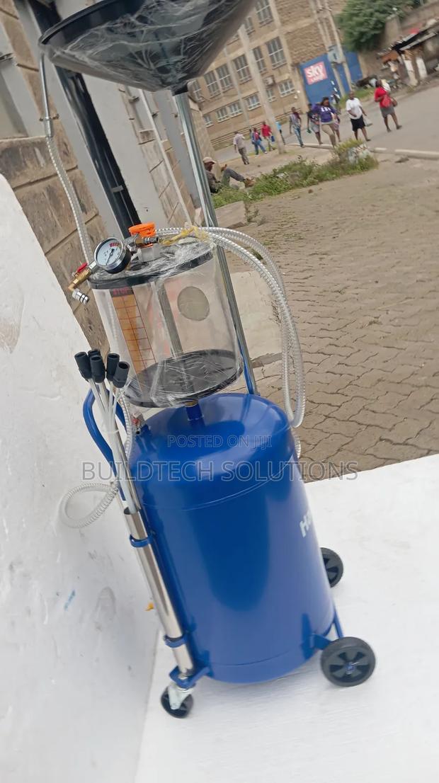 Oil Drainer Pump. - thumbnail 2