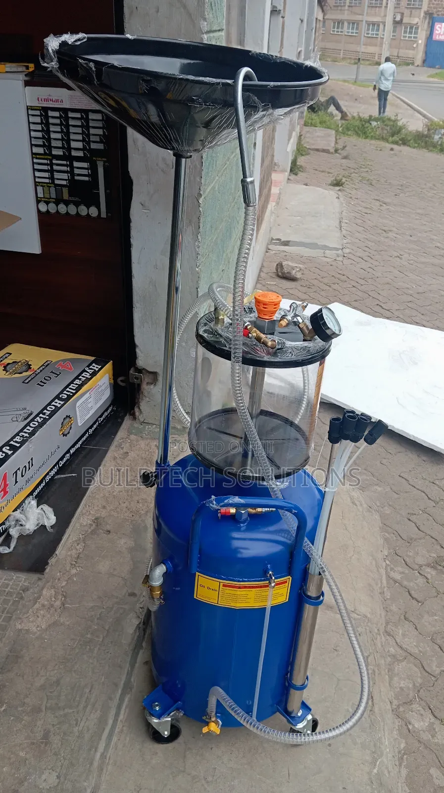Oil Drainer / Extractor 70 LTRS