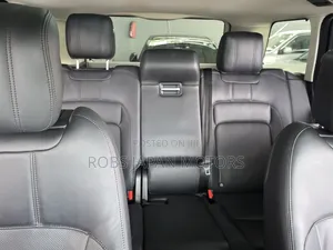 Land Rover Range Rover Vogue 2019 Black