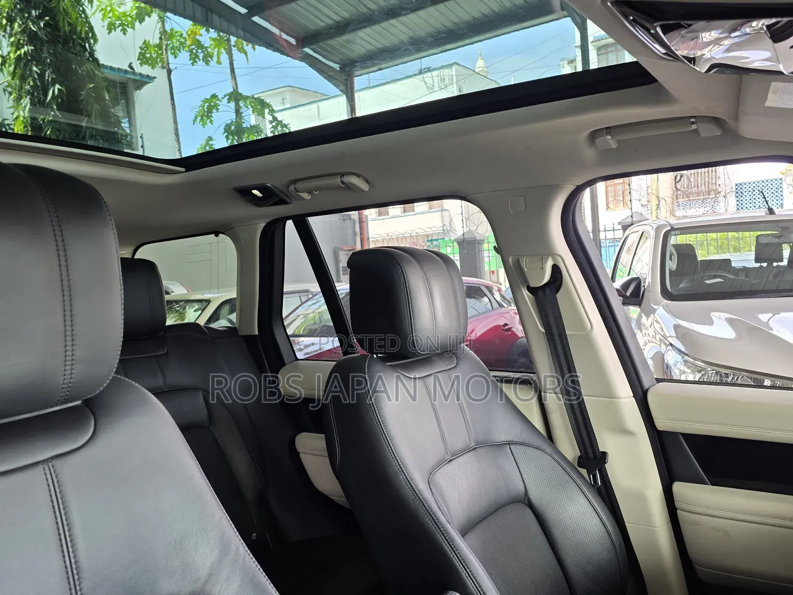 Land Rover Range Rover Vogue 2019 Black