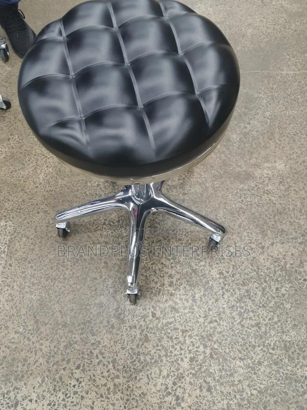 Black Adjustable Pedicure/Salon Stool - thumbnail 3