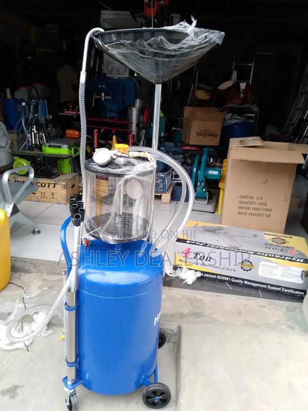 Fluid Oil Drainer