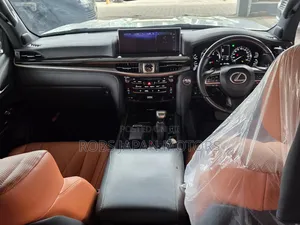 Lexus LX 570 AWD 2019 Pearl