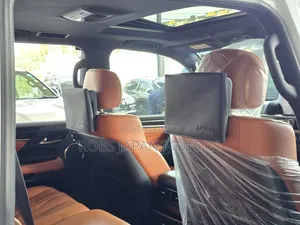 Lexus LX 570 AWD 2019 Pearl
