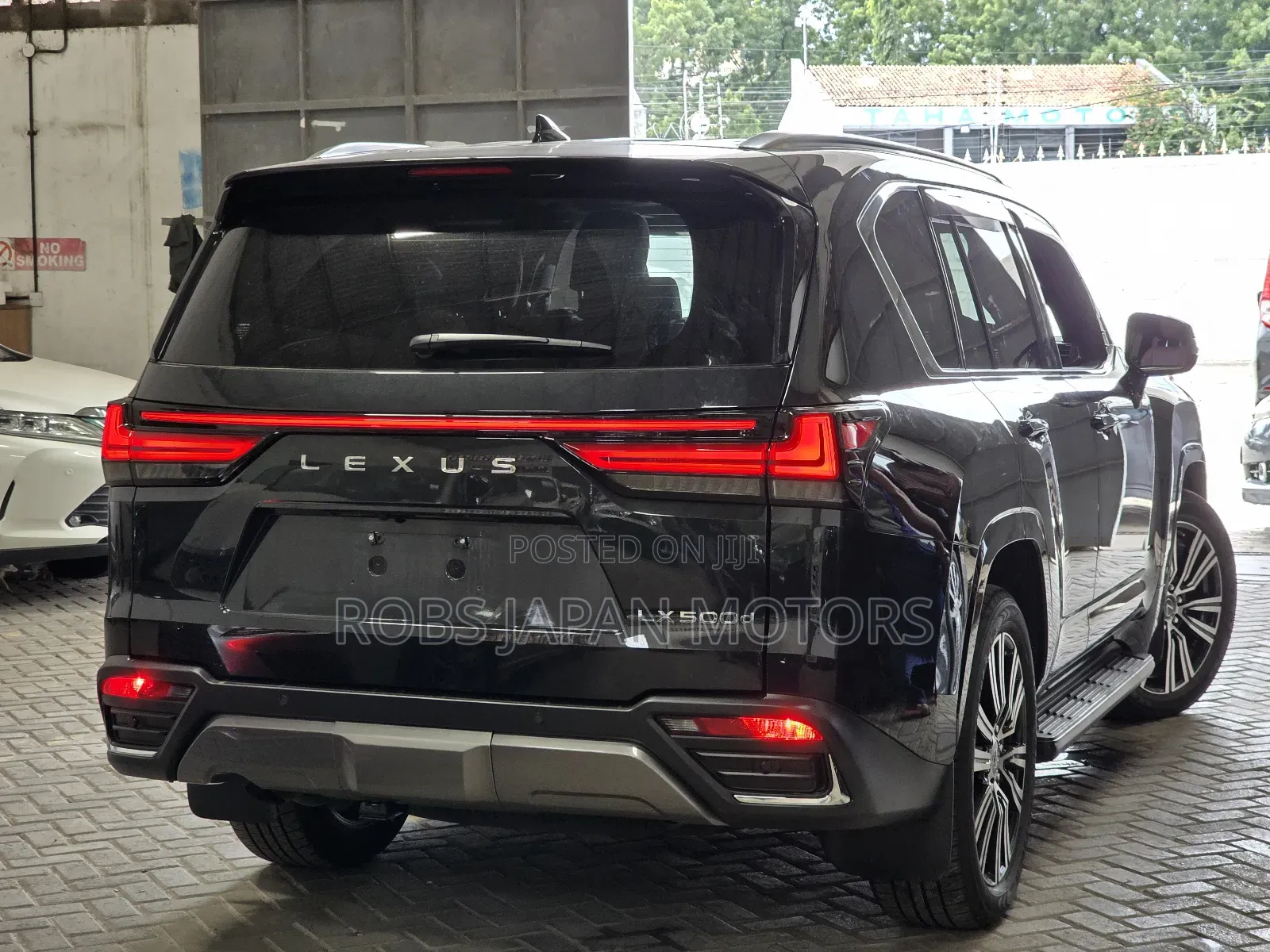Lexus LX 2024