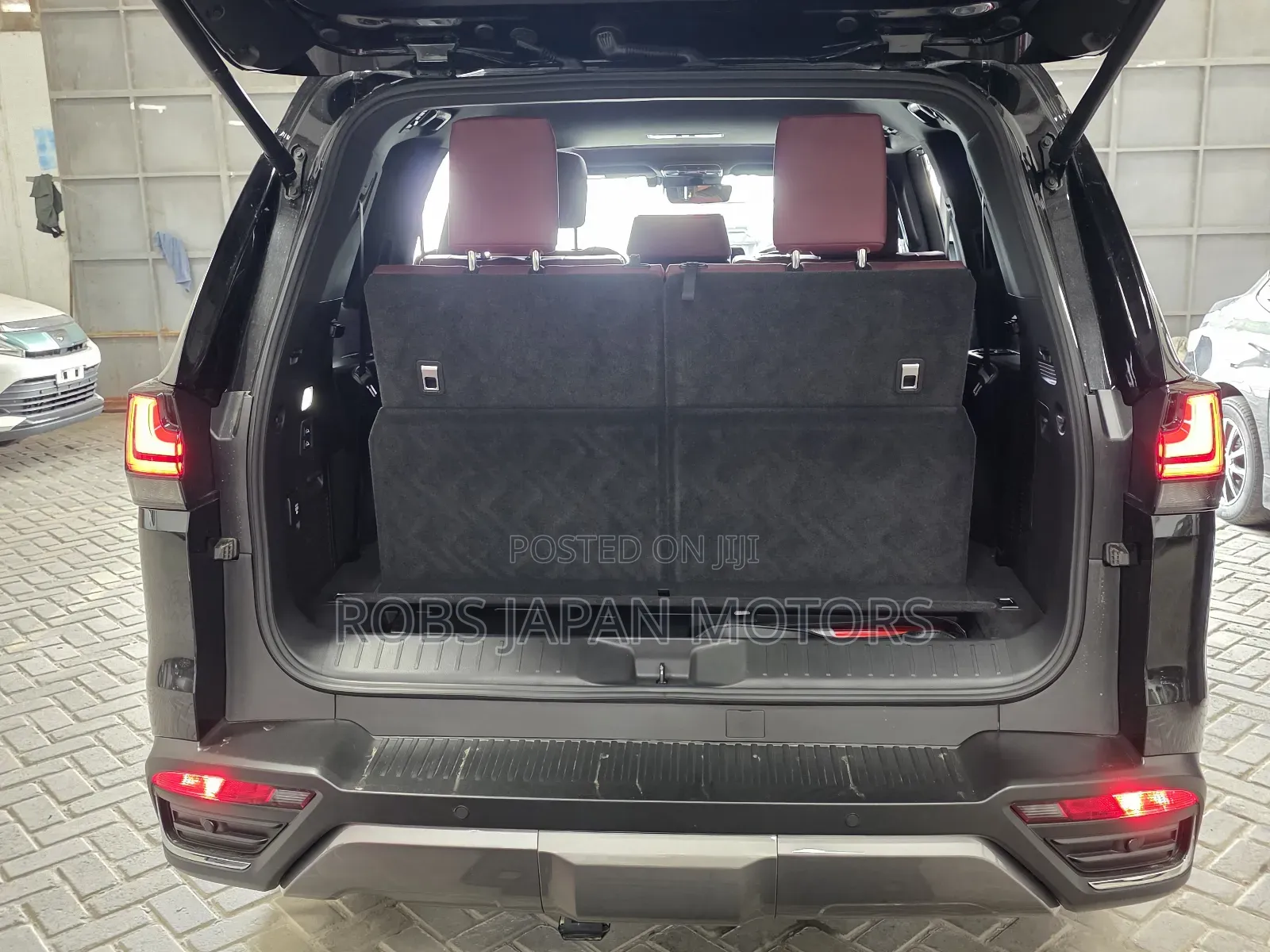 Lexus LX 2024