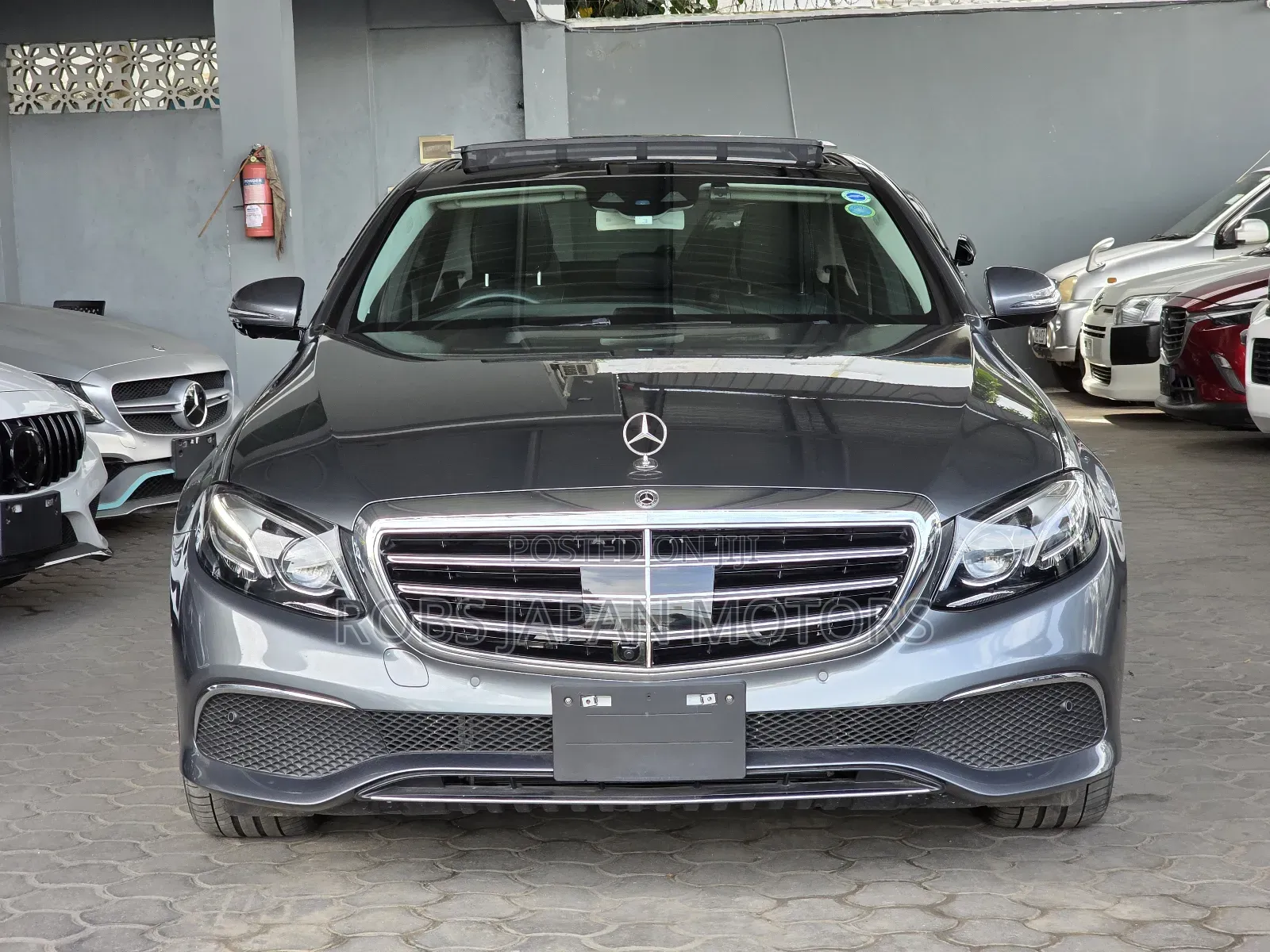 Mercedes-Benz E400 2018 Silver