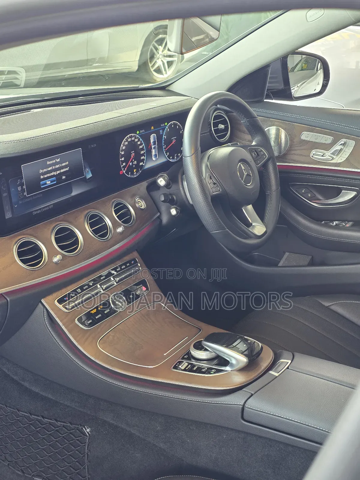 Mercedes-Benz E400 2018 Silver