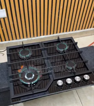 Roch 4 Gas(1 Wok Burner) Built in Gas Hob Black Glass