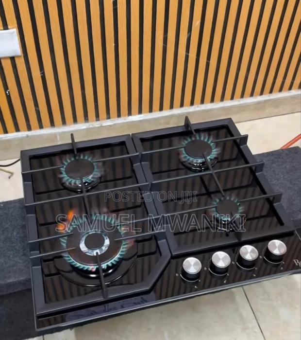 Roch 4 Gas(1 Wok Burner) Built in Gas Hob Black Glass