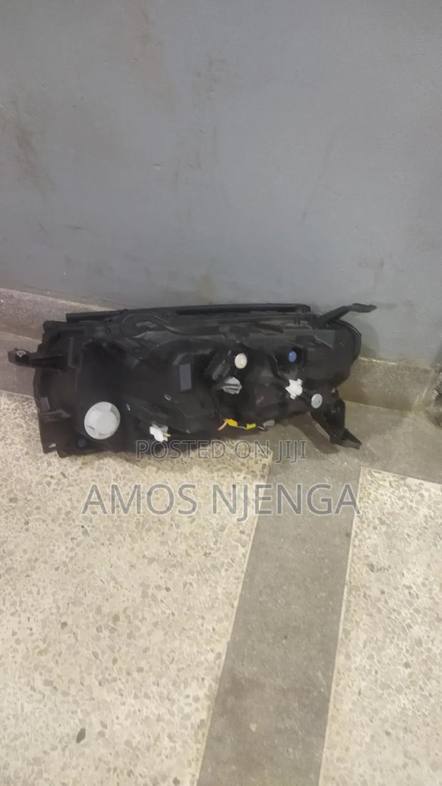 Land Cruiser Lc300 Xenon Headlight - thumbnail 3