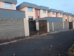 5bdrm Maisonette in Kiora Estate, Tinganga for sale