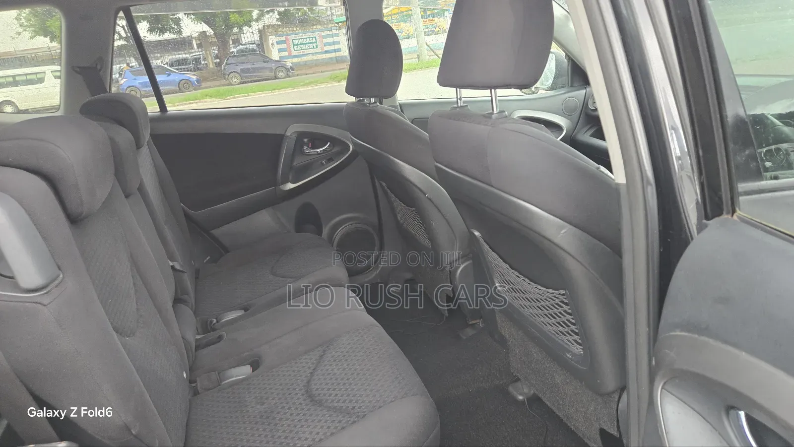 Toyota Vanguard 2011 Black