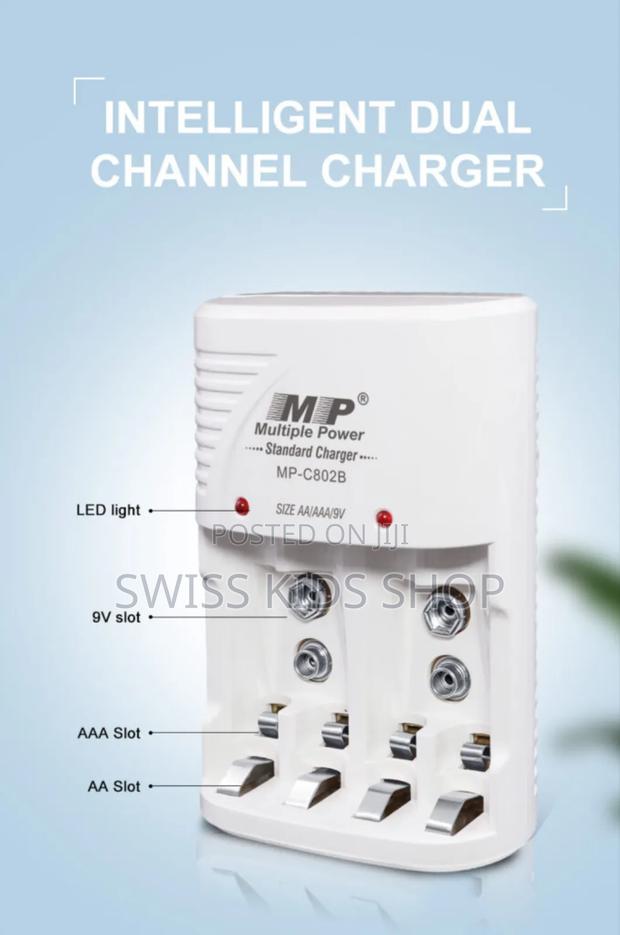 Rechargeable Batteries Charger / Battery Charger - thumbnail 2