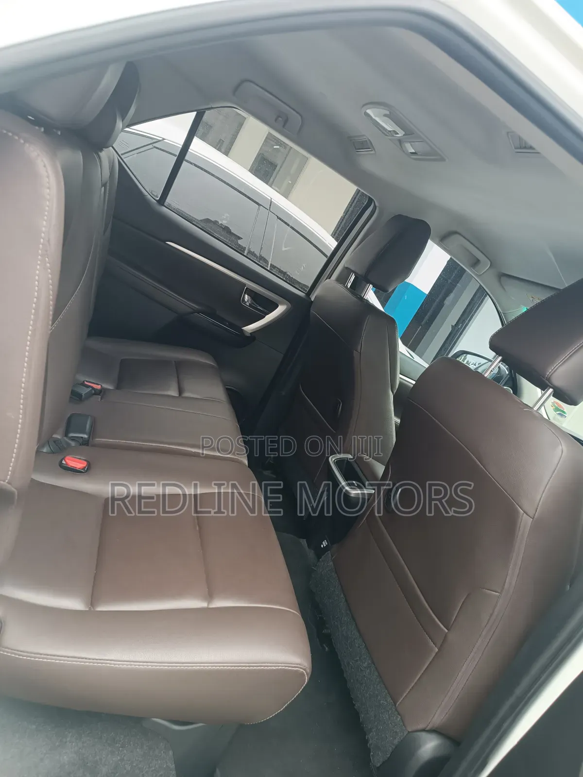 Toyota Fortuner 2018 Silver