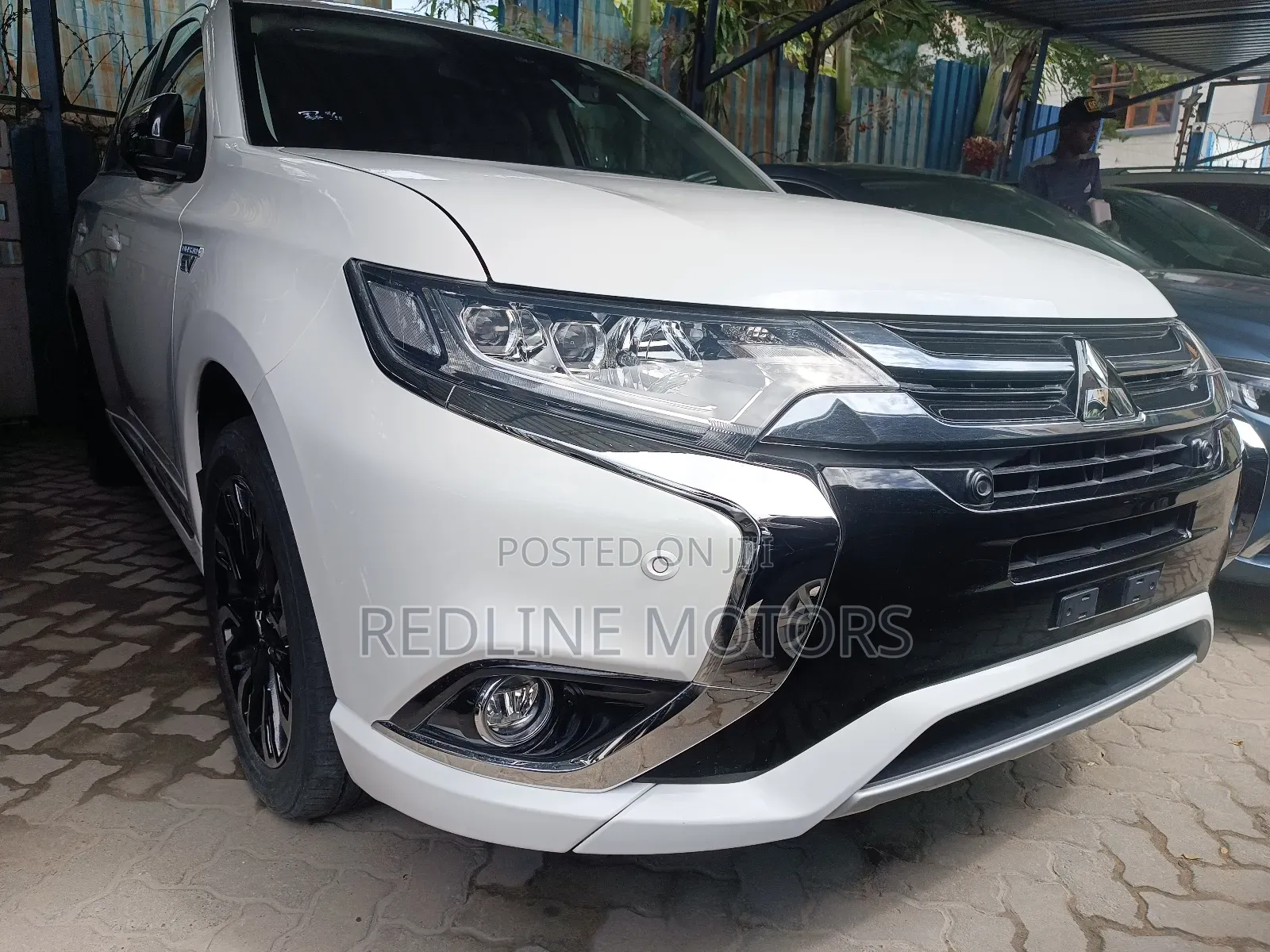 Mitsubishi Outlander 2.0 PHEV AWD 2018 White