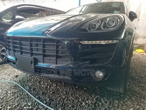 Porsche Macan 2018 Blue