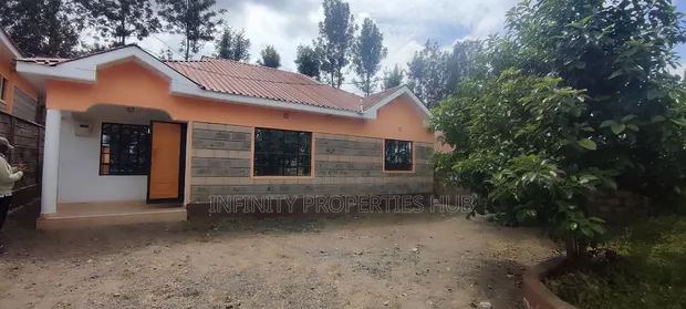3bdrm House in Nderitu Estate, Kiserian for sale