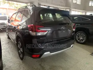 Subaru Forester 2.5i Limited AWD 2018 Black