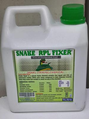 Snake Striking Chemical - thumbnail 2