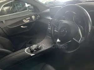 Mercedes-Benz GLC-Class 2018 Silver