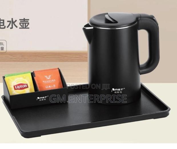 Premium Electric Kettle With Tray.