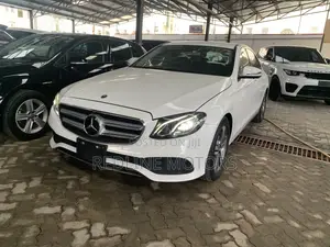 Mercedes-Benz E220 2018 White