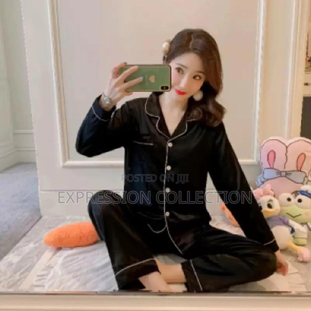 2 In1 Ice Silk Long Sleeve Pajamas. - thumbnail 2