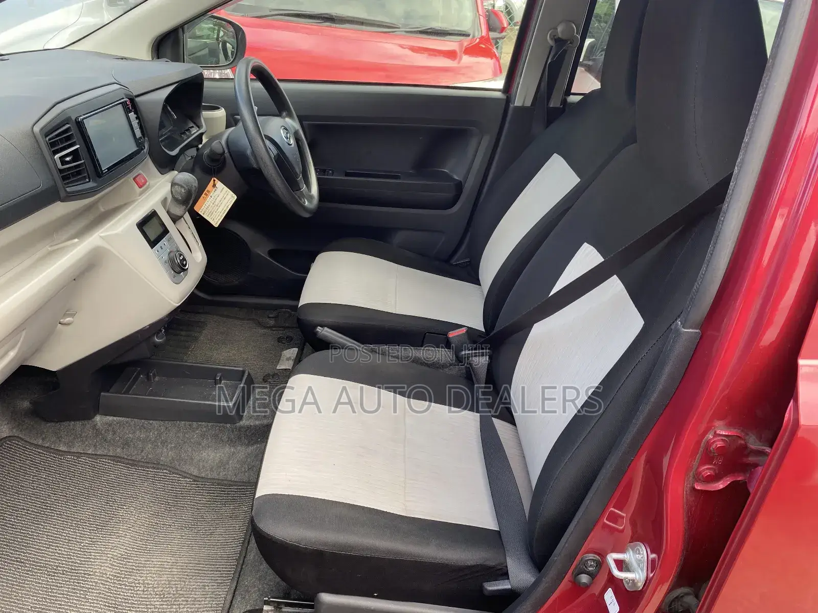 Daihatsu Mira 2018 Red