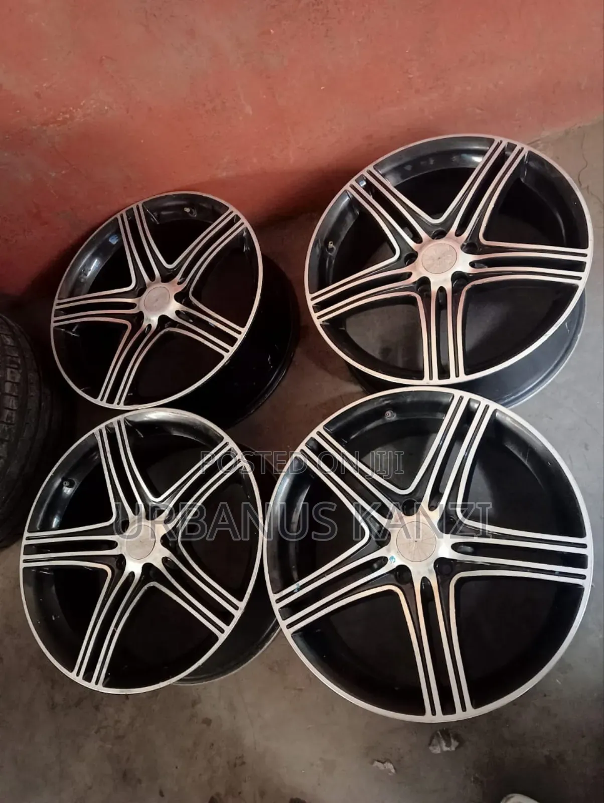 Size 18 Inch Volvo Sport Rims