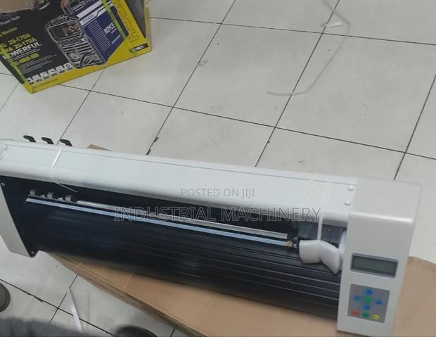 Plotter Cutting Machine 2 Feet - Quality - main view
