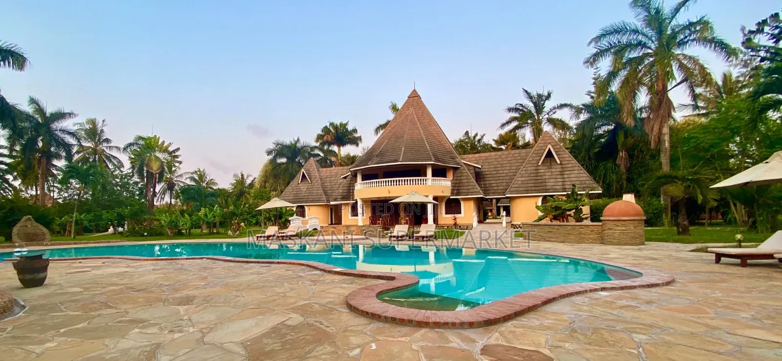 14bdrm Villa in Neptune, Diani for sale