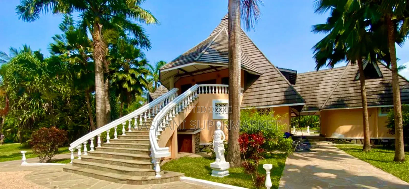 14bdrm Villa in Neptune, Diani for sale