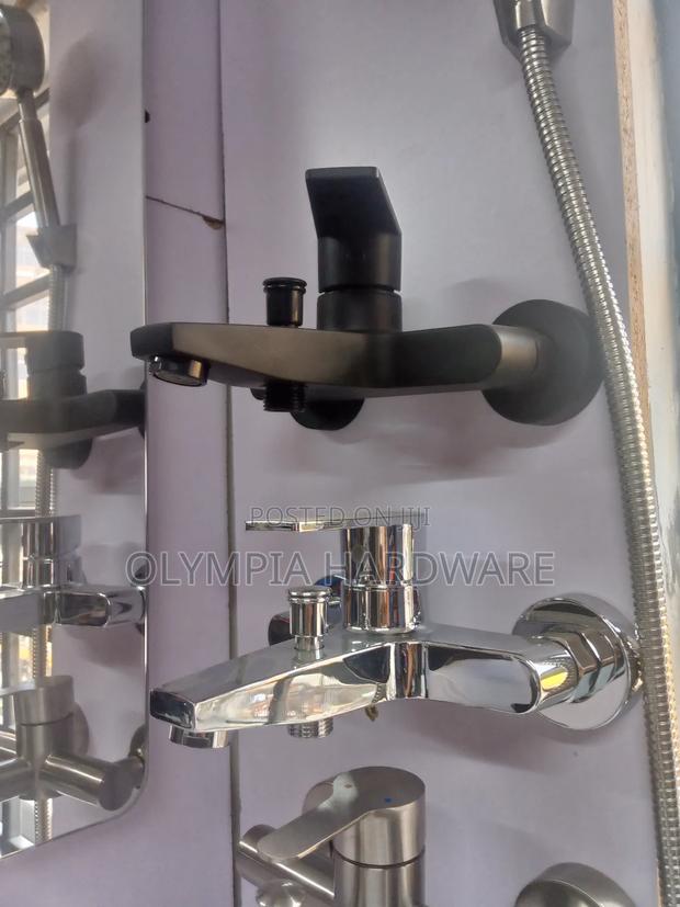 Bath Mixer (Black and Silver)
