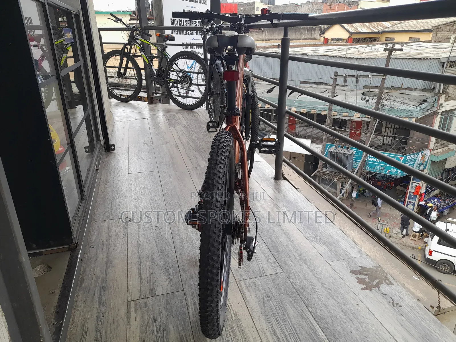 Japanese Haro (Flightline) Size 24 Aluminum Mountain Bike