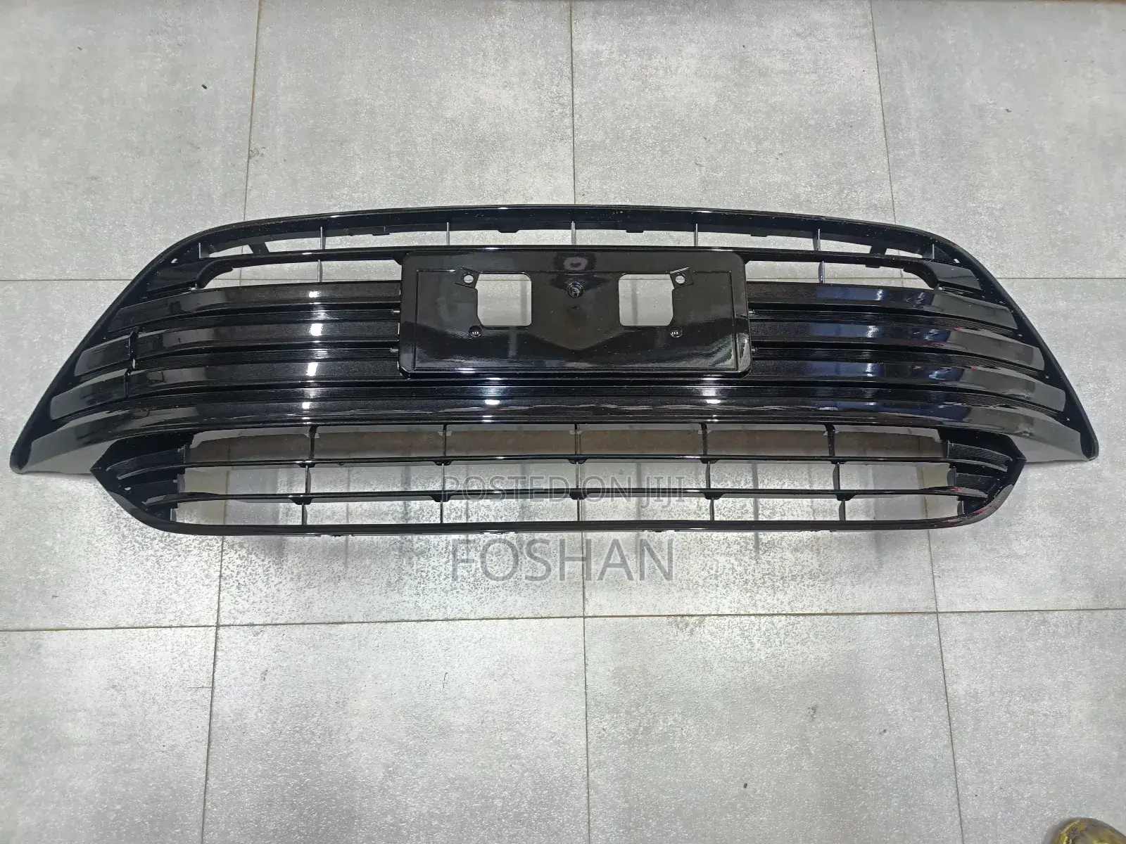 Fielder/Axio 165 Lower Grille